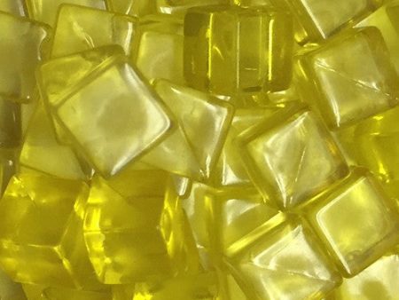 8mm Plastic Cubes: Set of 25 (Yellow) For Cheap